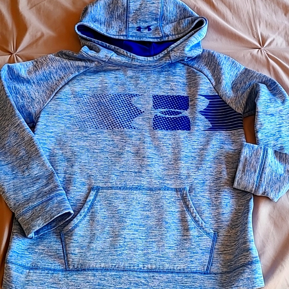 Youth Under Armour Sweatshirt Size L